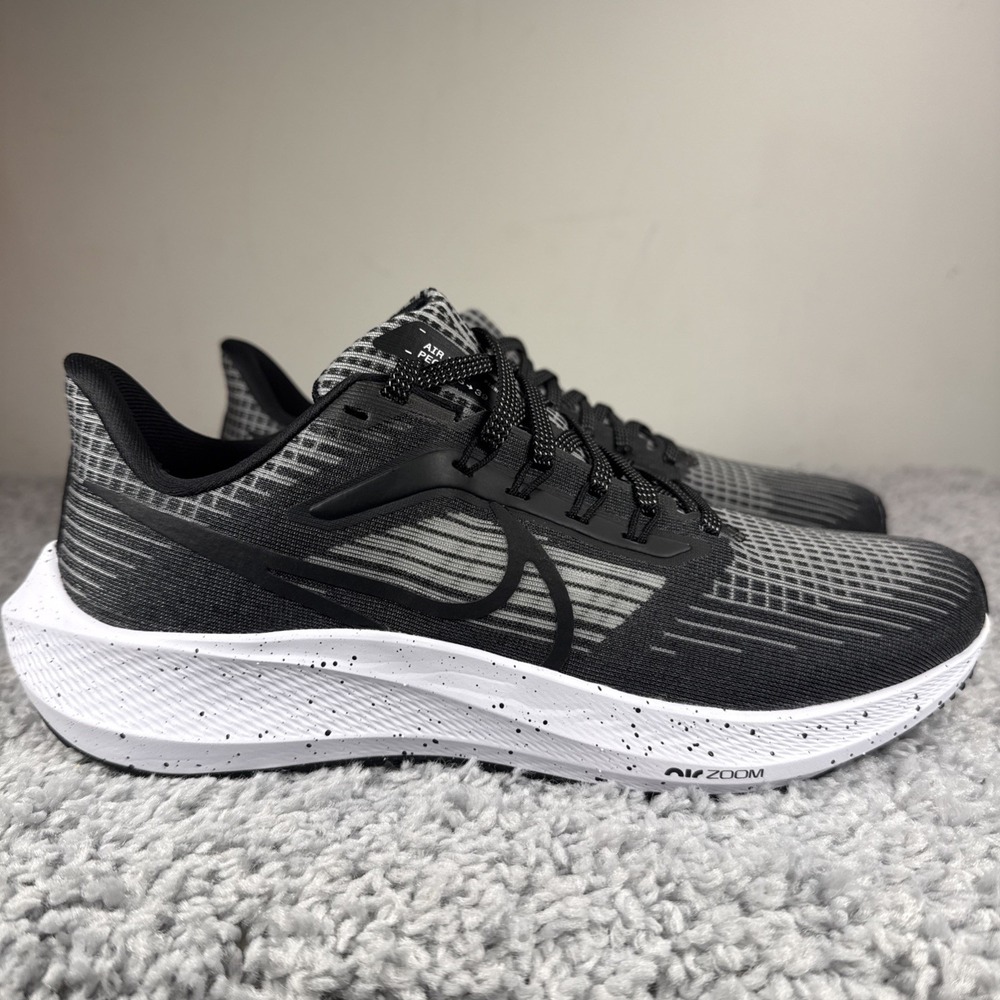 Nike Air Zoom Pegasus 39 Black Smoke Grey Size 9 Women DH4072-005